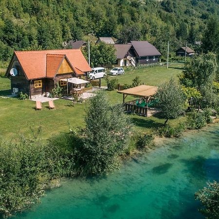 Plitvice Chalet Villa Korana Exterior photo